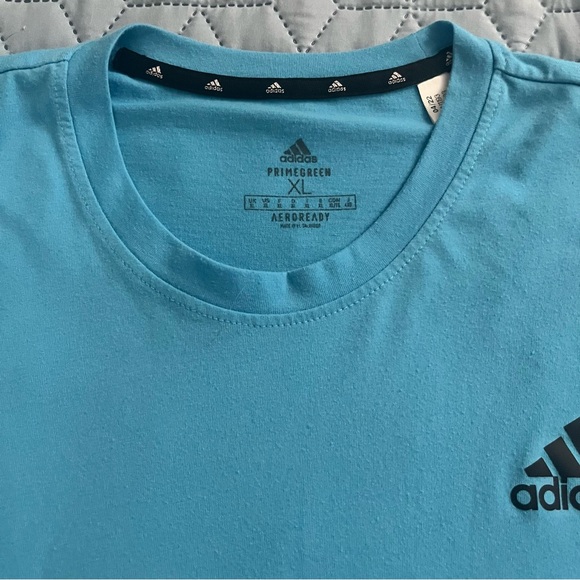Adidas Blue Lightweight Tee - XL - Picture 2 of 2